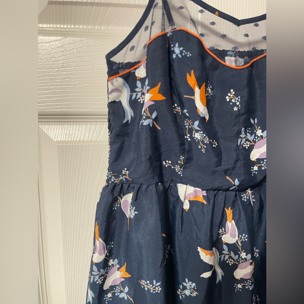 XHILARAYION Juniors Navy Blue Dress with Birds/Glowers Spaghetti Straps Medium - Picture 4 of 9